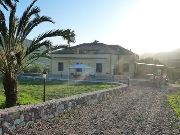 B&B Pessighette Dimora di Campagna B&B Pessighette Dimora di Campagna