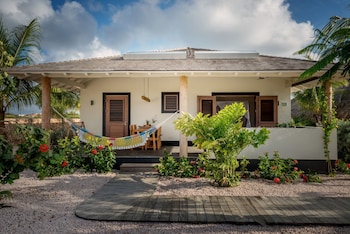 Windhoek Resort Bonaire