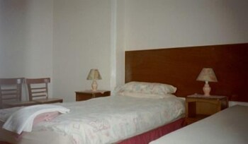 Grisnoir Guest House Grisnoir Guest House