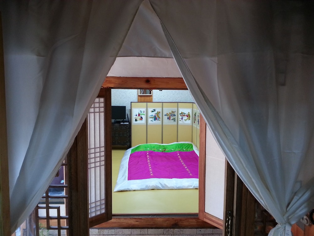 Dajayon Guest House