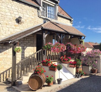 tarifs reservation hotels La maison du tonnelier - gîte bourguignon 1-6 personnes