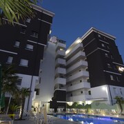 內洛達沃裡奧公寓飯店