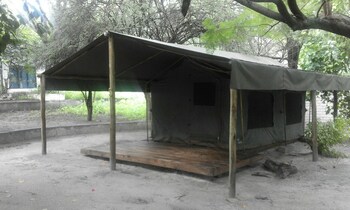 Non-River View Tent (with Beds / Shared Ablutions)