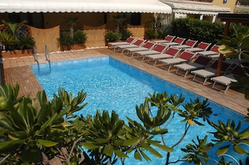 Hotel Marzia Holiday Queen Hotel Marzia Holiday Queen