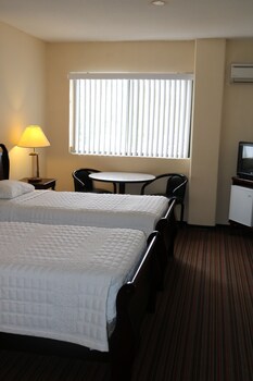 Pokój dwuosobowy (2 Single Beds)