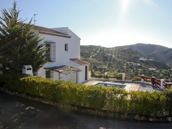 Casas de Cantoblanco Casas de Cantoblanco