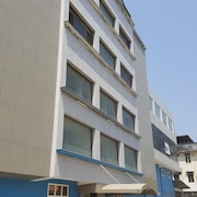 KM 飯店