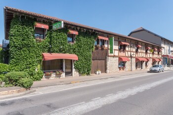 Hôtel Restaurant Laurent Perréal