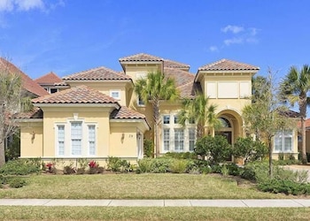 Sanctuary Beach Home 4 Br home by RedAwning Sanctuary Beach Home 4 Br home by RedAwning