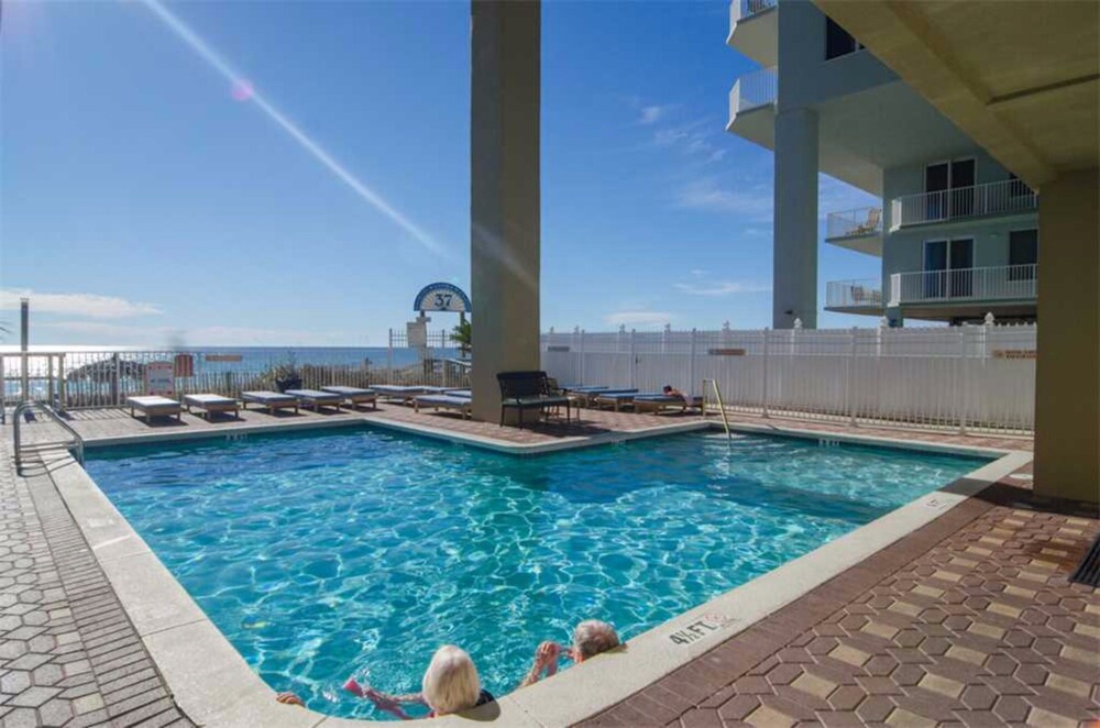 Grandview East By Royal American Beach Getaways Panama City Royal American Beach Getaways