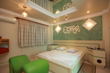 Scort Motel - Adults Only Scort Motel - Adults Only