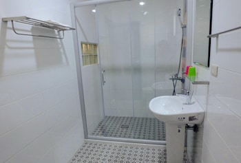 Pokój dwuosobowy typu Comfort, 1 sypialnia, prywatna łazienka