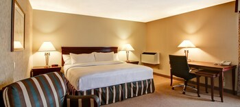 Standard King Room Tower