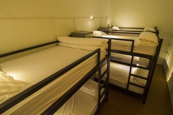 Wspólny pokój wieloosobowy, koedukacyjny pokój wieloosobowy (6 Beds)