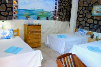 Galapagos Penguin Hostel Galapagos Penguin Hostel