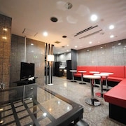 金山里昂飯店