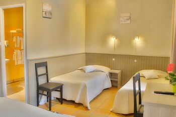 tarifs reservation hotels Hotel les Lavandes