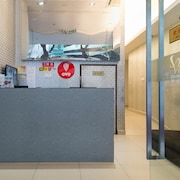 菲倫海特商場 OYO 飯店