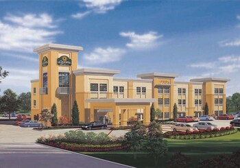 Hotels Near Woodwinds Health Campus 1925 Drive La Quinta Inn Suites St Paul Woodbury