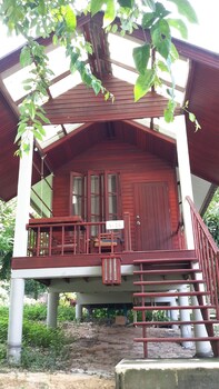 Bungalow o podstawowym wyposażeniu, Łóżko king