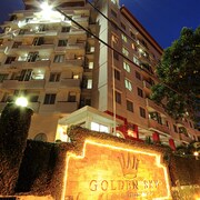 金色天空公寓飯店