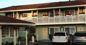 Villa Franca Inn in Monterey, California