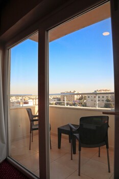 Balcony Hotel & Suites Balcony Hotel & Suites