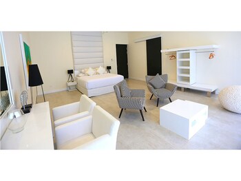 Apartament Luxury, 4 sypialnie, widok na ośrodek, widok na wodę