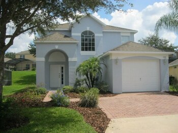 Beautiful Vacation Home Especially Convenient in Haines City, Florida