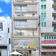 邦德飯店