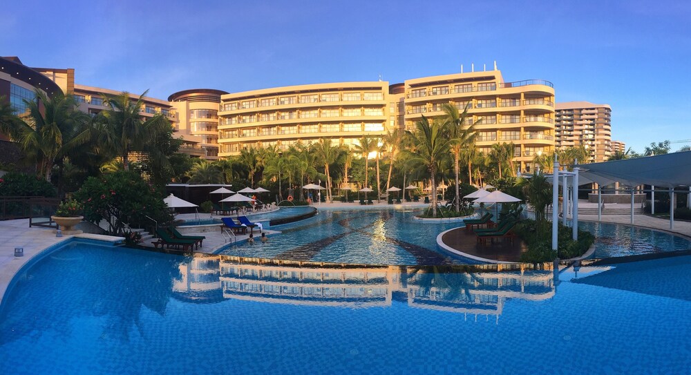 Sanya Yazhou Bay Resort, Sanya Hotel Price, Address & Reviews