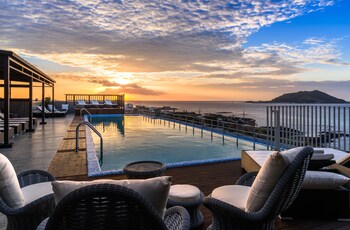 Augila Hotel Jeju Oceano Suites