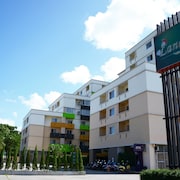 蘭瑟洛特住宅飯店