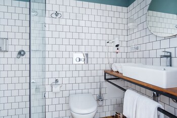 Pokój z 2 pojedynczymi łóżkami (bunk beds)