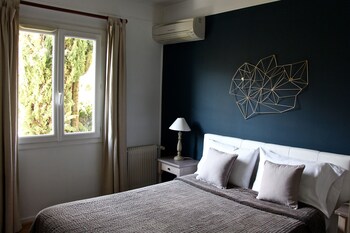 tarifs reservation hotels Hôtel Les Oliviers