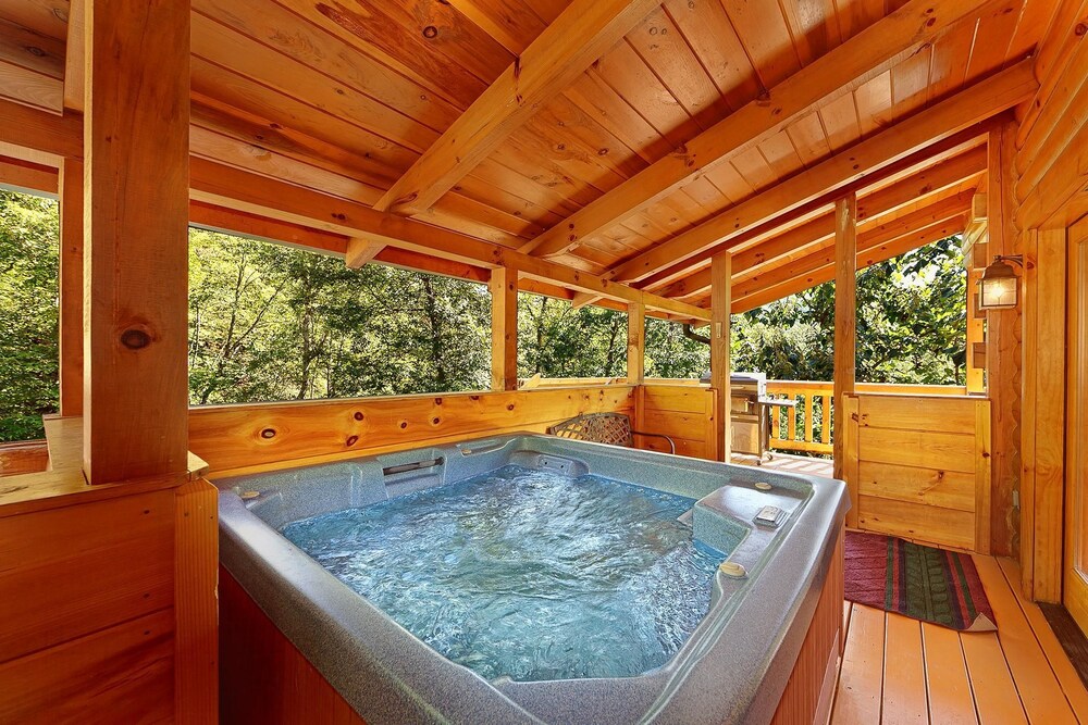 Secluded Hideaway Pigeon Forge Null Price Address Reviews