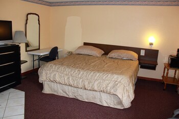 Wildflower Inn & RV Park in Cuero, Texas