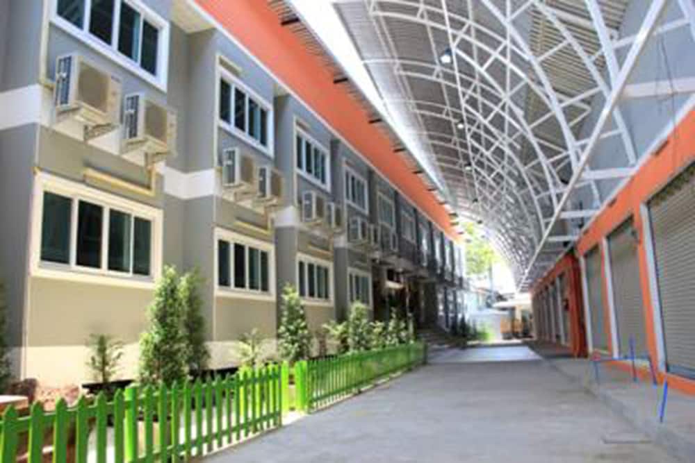 Phi Phi Island Hotels & Resorts Where to Stay in Phi Phi Island