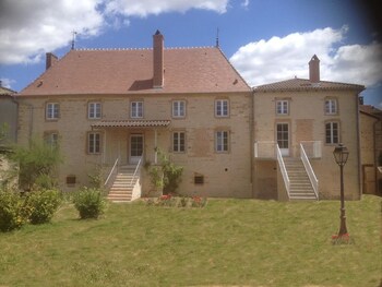 tarifs reservation hotels Le Logis d'Azé