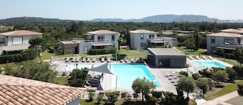 tarifs reservation hotels Pierre & Vacances Résidence Premium Les Villas de Porto Vecchio