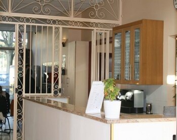 tarifs reservation hotels Résidence Universitaire Lanteri
