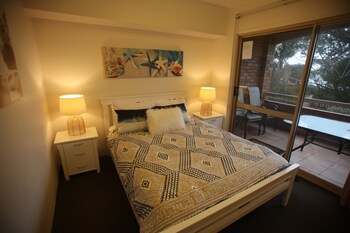 Beachfront Shoal Bay