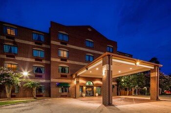 Best Western Plus The Woodlands Best Western Plus The Woodlands