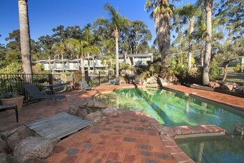 Fairway Motor Inn Fairway Motor Inn