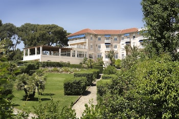 Grand Hôtel Les Lecques Grand Hôtel Les Lecques
