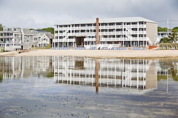 Surfside Hotel and Suites Surfside Hotel and Suites