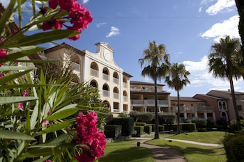 tarifs reservation hotels Pierre & Vacances Les Rivages des Issambres
