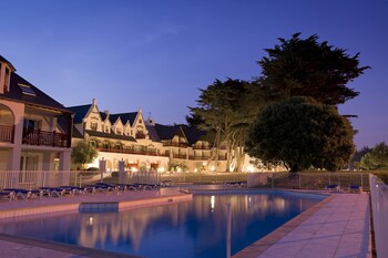 tarifs reservation hotels Pierre & Vacances Premium Le Domaine de Cramphore