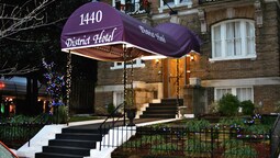 District Hotel