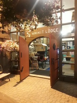 Summit Lodge Summit Lodge